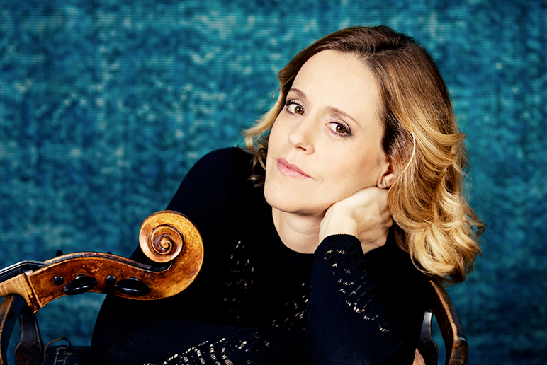 Photo de Sol Gabetta © Julia Wesely