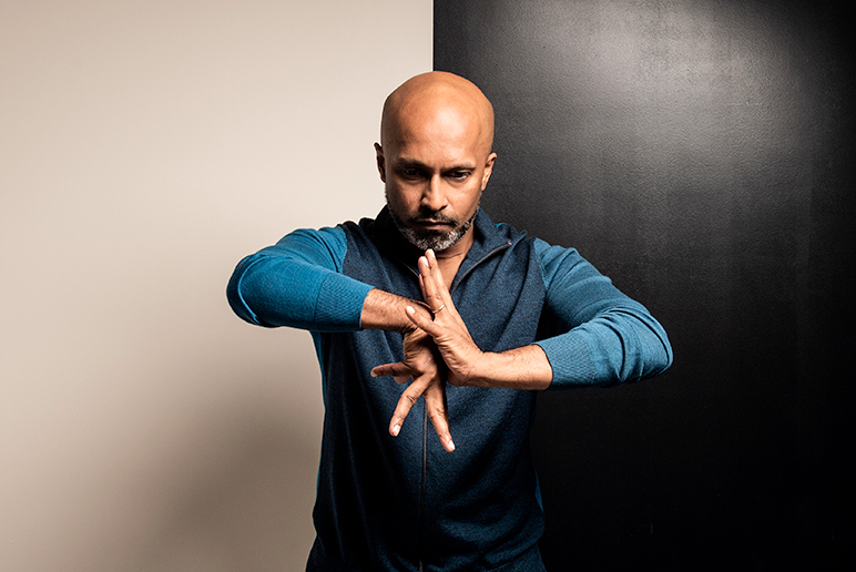 Portrait de Akram Khan © Julien Benhamou