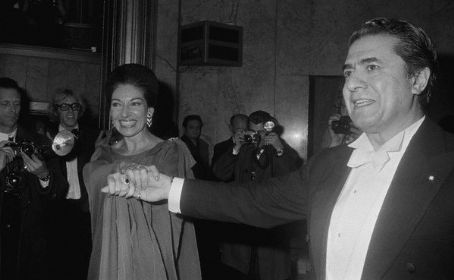 Maria Callas et Giuiseppe di Stefano sur la scène du Théâtre, 1973